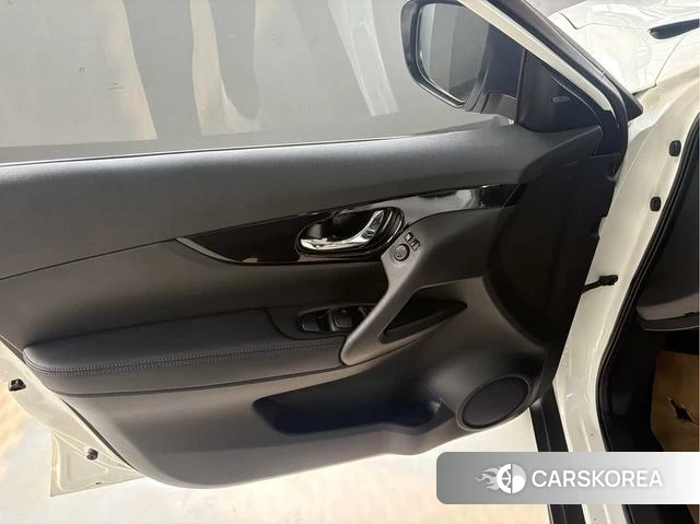 Nissan Qijun 2021 Белый из Китая, фото 6