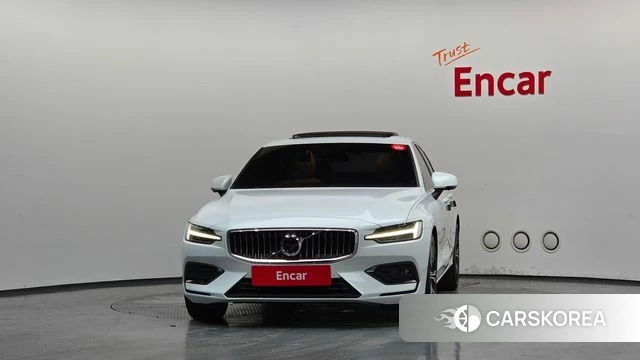 Volvo S60 3rd generation id 4561850 из Кореи 23