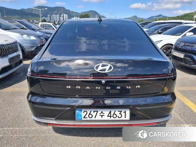 Hyundai Grandeur (GN7) id 4910902 из Кореи 11