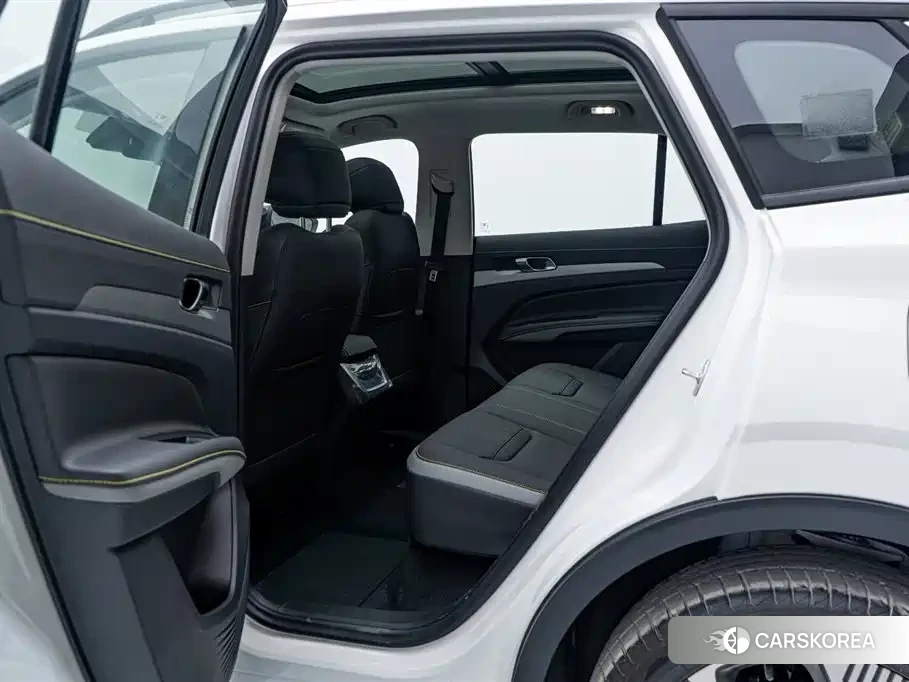 Ford Lingrui New Energy id 4570484 из Китая 19