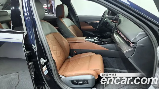 BMW 5 Series (G60) id 2596551 из Кореи 13