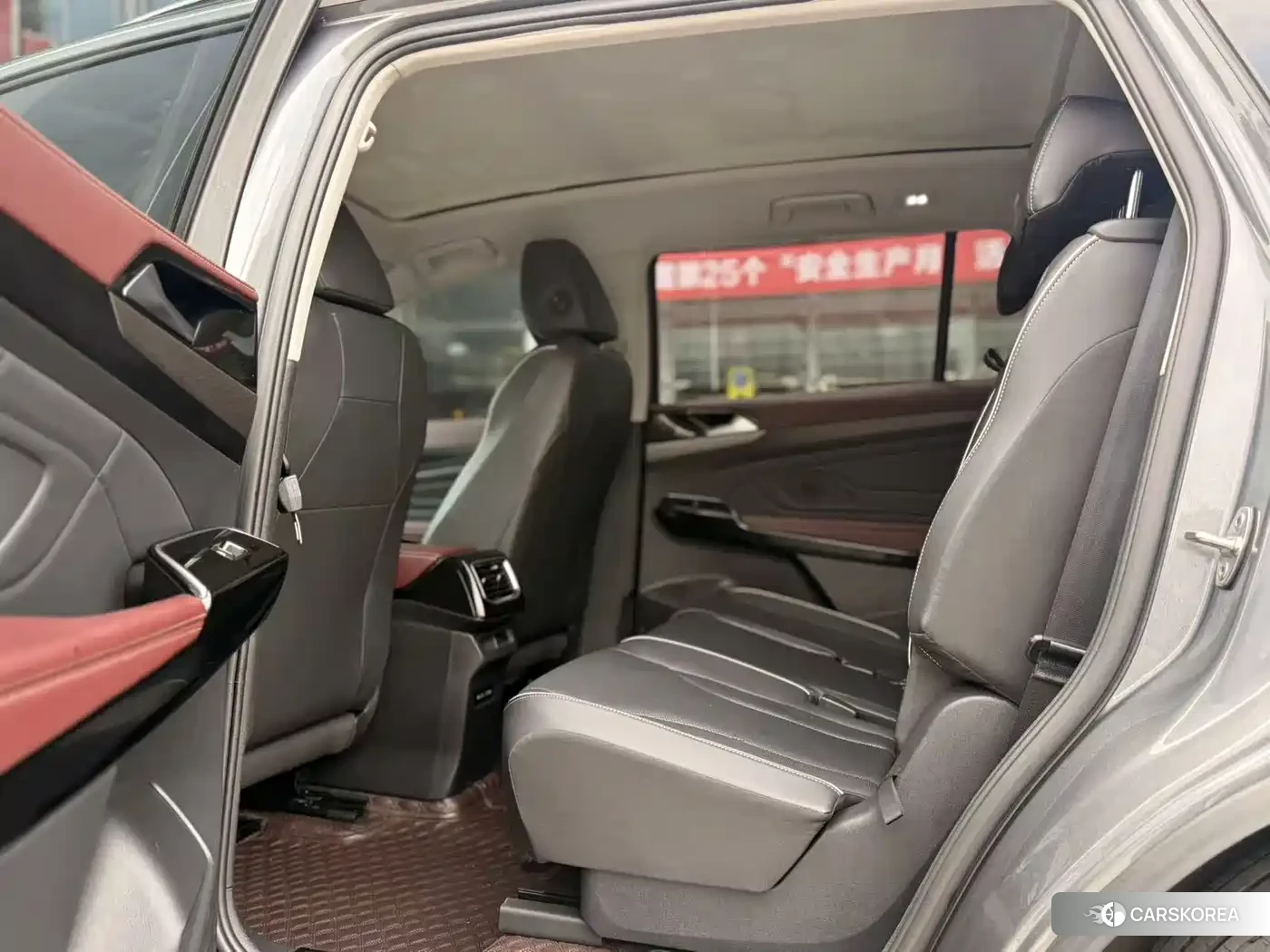 Volkswagen ID.6 X id 4600715 из Китая 8