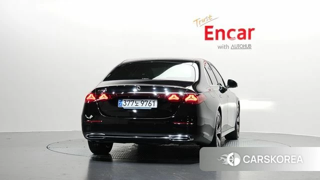 Mercedes-Benz E-Class W214 id 4590324 из Кореи 23