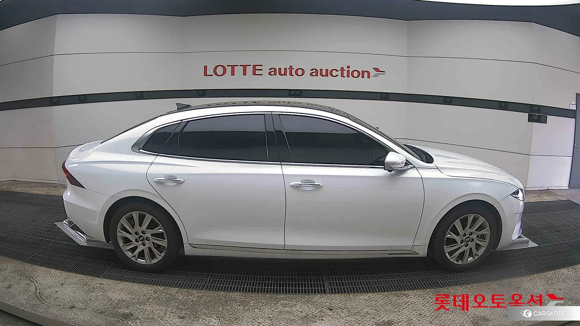 Hyundai Grandeur Hybrid id 3875705 из Кореи 23