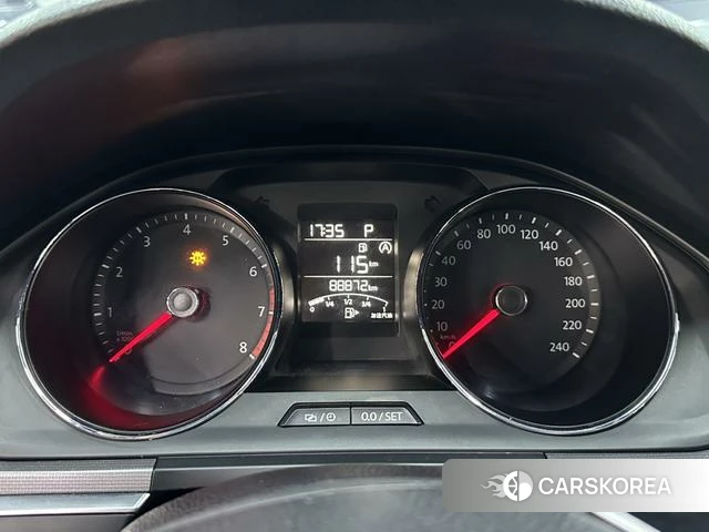 Volkswagen Bora id 4218220 из Китая 18