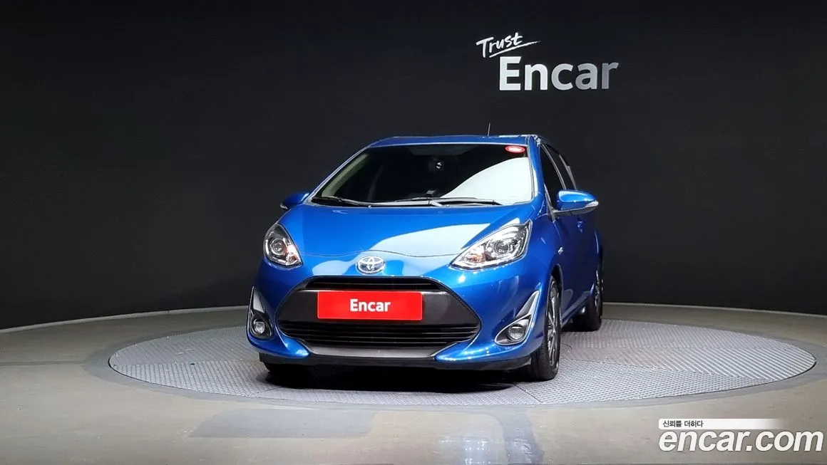 Toyota Prius C id 1911114 из Кореи 13