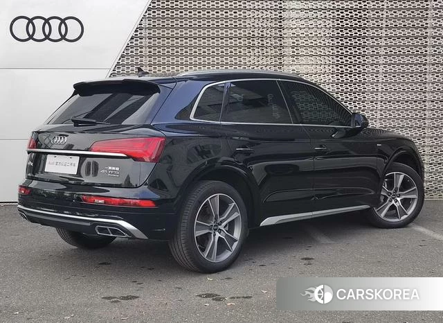Audi Q5L id 4273069 из Китая 9