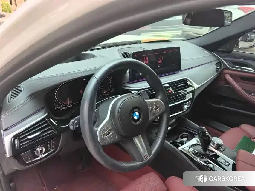 BMW 5 series 2023 Белый из Китая, фото 3