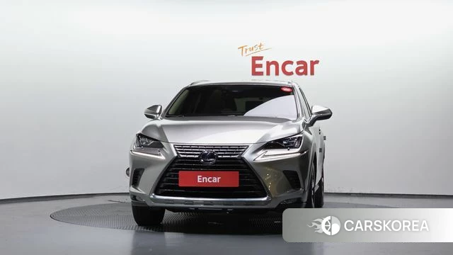 Lexus NX300h id 4536226 из Кореи 22