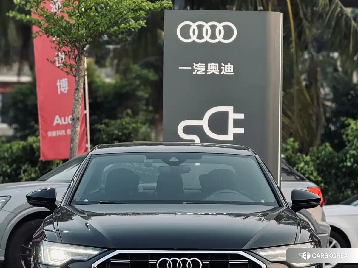 Audi A6L id 4548049 из Китая 12