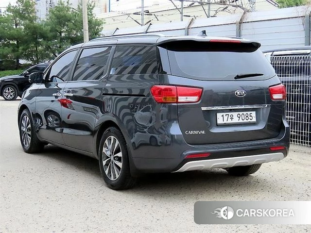 Kia All New Carnival id 4020643 из Кореи 13
