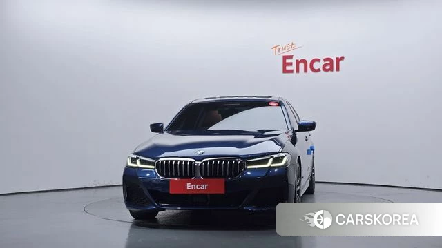 BMW 5 Series (G30) id 4702774 из Кореи 23