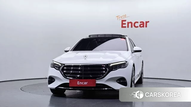 Mercedes-Benz E-Class W214 id 4792113 из Кореи 23