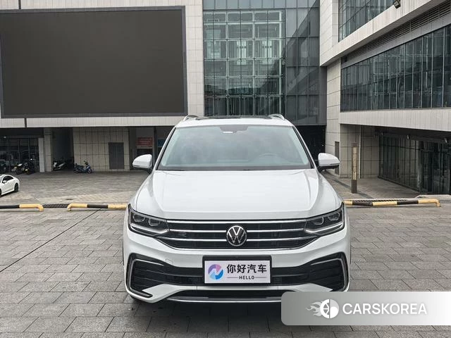 Volkswagen Tiguan L 2025 Белый из Китая, фото 3