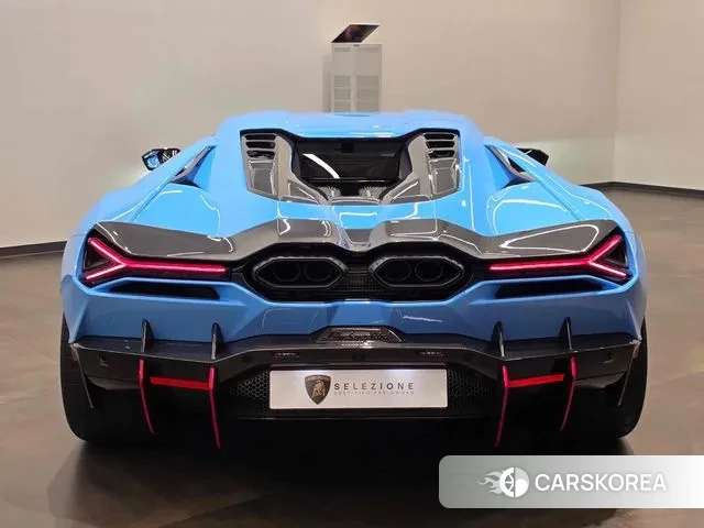 Lamborghini Revuelto id 3757709 из Кореи 13