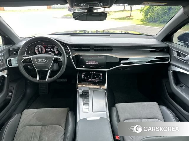 Audi A6L id 4307472 из Китая 11