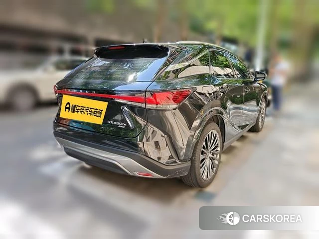 Lexus RX PHEV 2023 Черный из Китая, фото 3