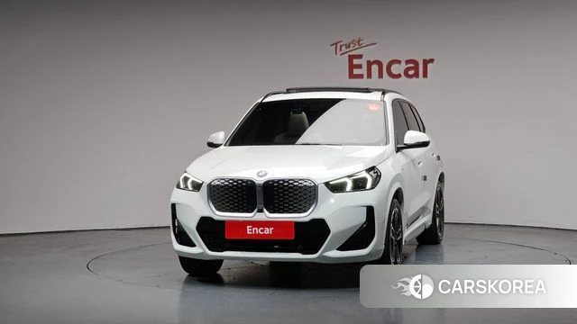 BMW iX1 (U11) id 4242834 из Кореи 23