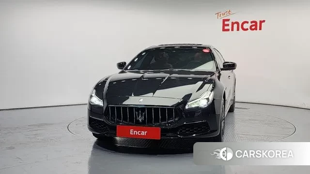 Maserati Quattroporte id 2375140 из Кореи 13