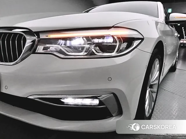 BMW 5 Series (G30) id 3631470 из Кореи 13