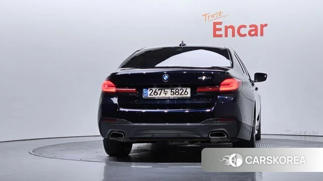 BMW 5 Series (G30) id 4594268 из Кореи 23
