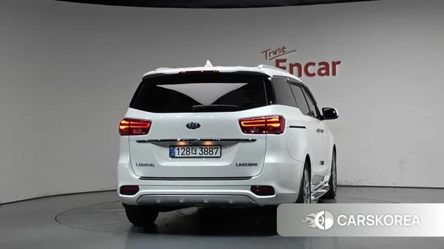 Kia The New Carnival id 4614929 из Кореи 23