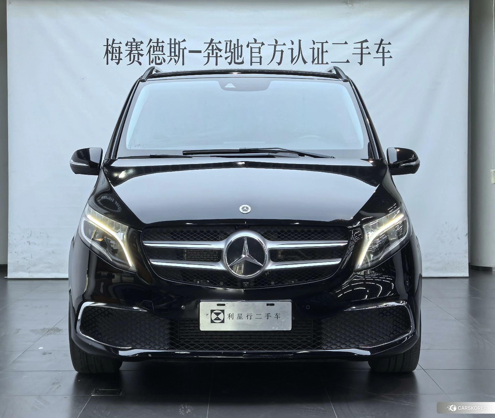 Mercedes-Benz V-class id 4461729 из Китая 12