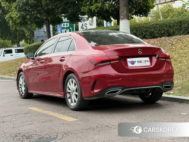Mercedes-Benz Class A 2022 Красный из Китая, фото 3