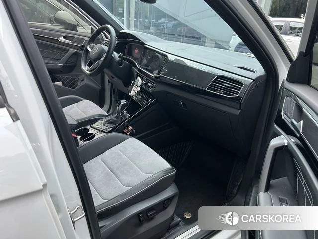 Volkswagen Tanyue X 2022 Белый из Китая, фото 3