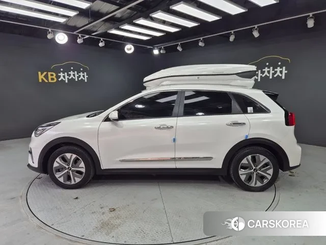 Kia Niro EV id 3588273 из Кореи 13
