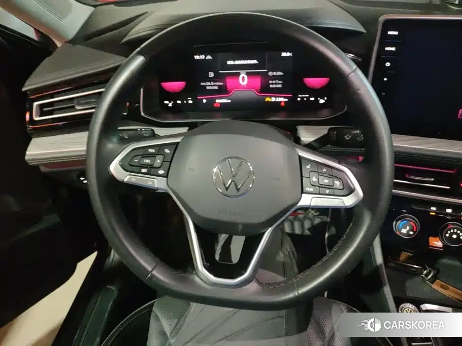 Volkswagen Sagitar id 4554043 из Китая 9