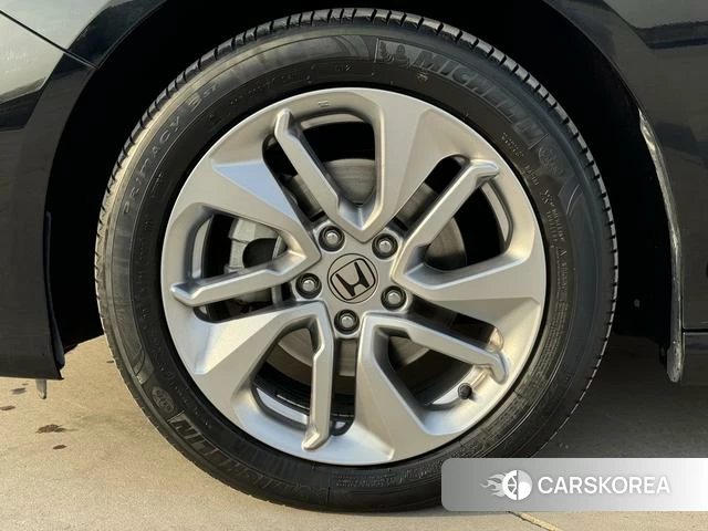 Honda Accord id 3857059 из Китая 16