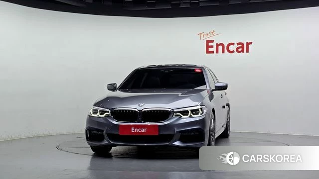 BMW 5 Series (G30) id 4470896 из Кореи 23
