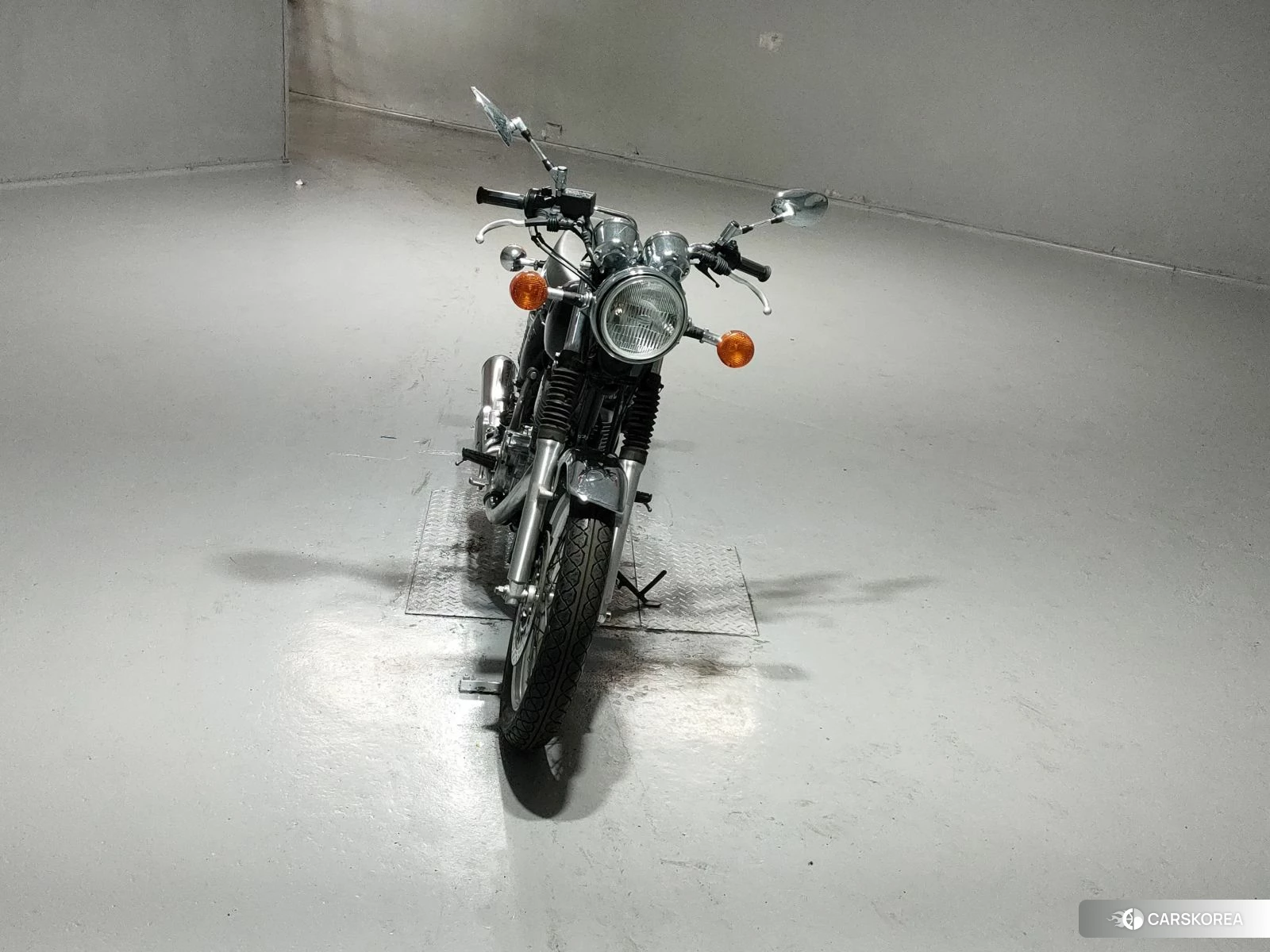 Yamaha SR 400 2015 из Японии, фото 5