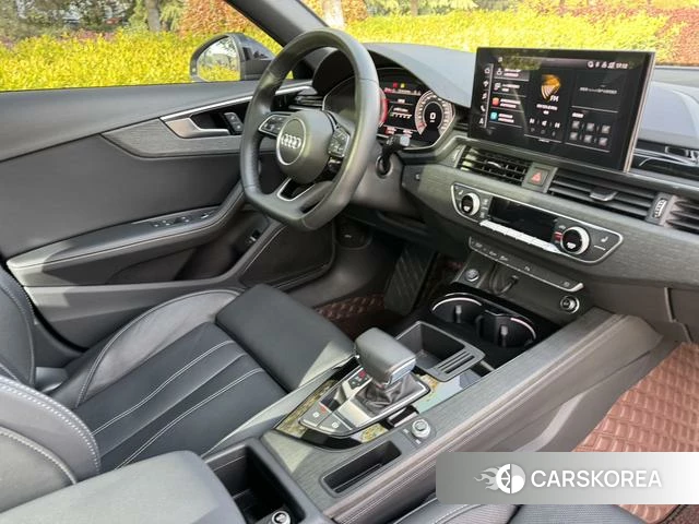 Audi A4L id 4260814 из Китая 10