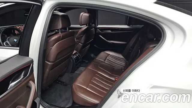 BMW 5 Series (G30) id 2659255 из Кореи 13