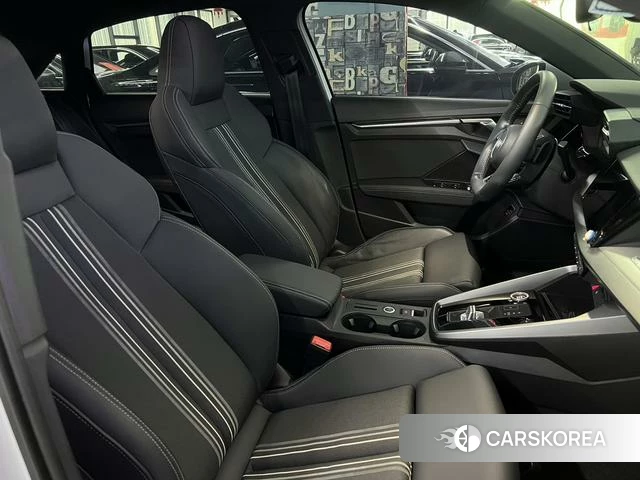 Audi A3 id 4265909 из Китая 11