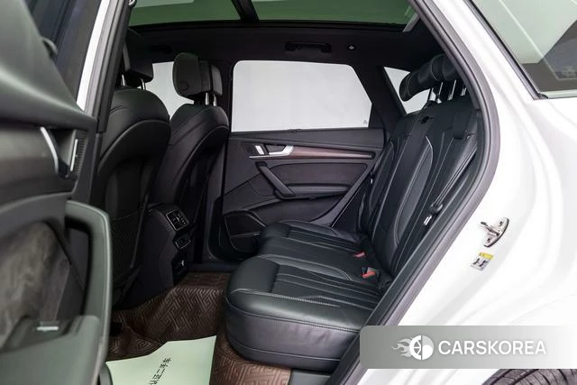 Audi Q5L id 4260819 из Китая 20