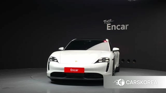 Porsche Taycan id 4529529 из Кореи 23