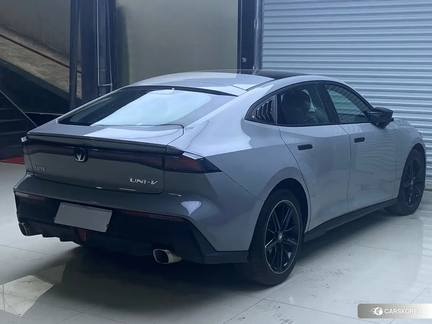 Chang'an Changan UNI-V id 4515570 из Китая 18