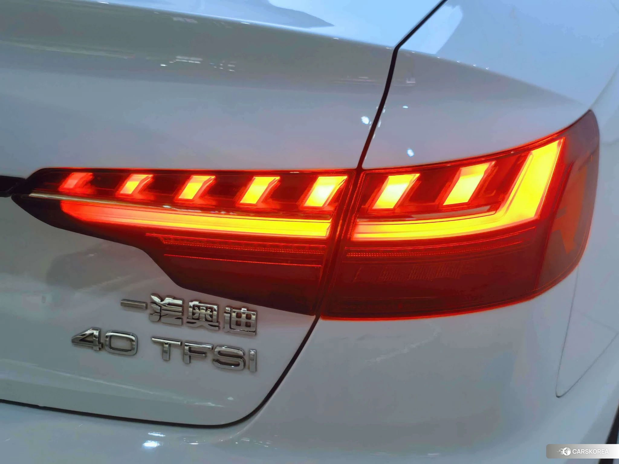 Audi A4L id 4407364 из Китая 11
