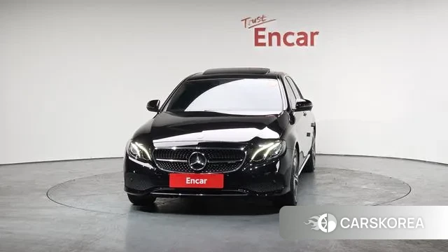 Mercedes-Benz E-Class W213 id 3622207 из Кореи 13