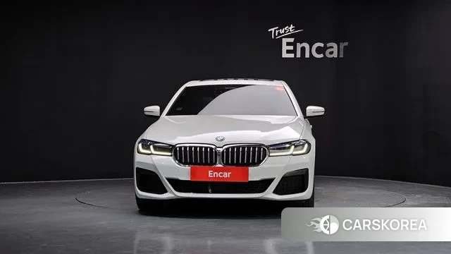 BMW 5 Series (G30) id 3022620 из Кореи 13