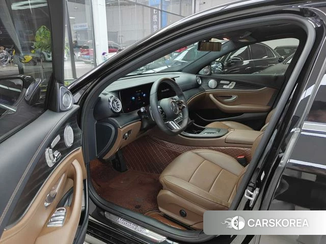 Mercedes-Benz E-class id 4335642 из Китая 9