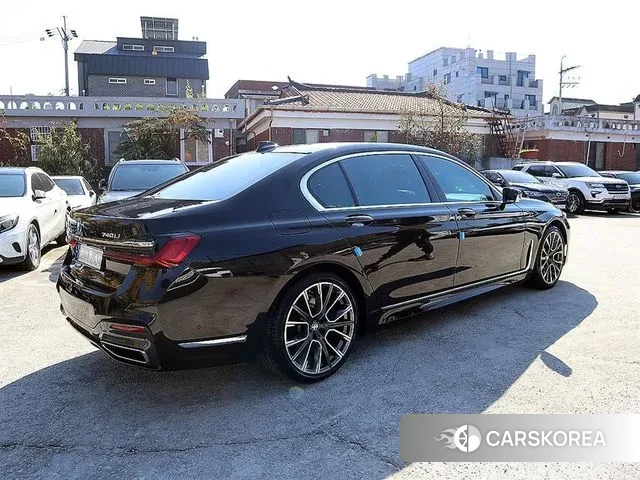 BMW 7 Series (G11) id 3315475 из Кореи 12