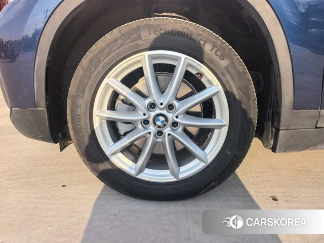 BMW X1 id 3869928 из Китая 14