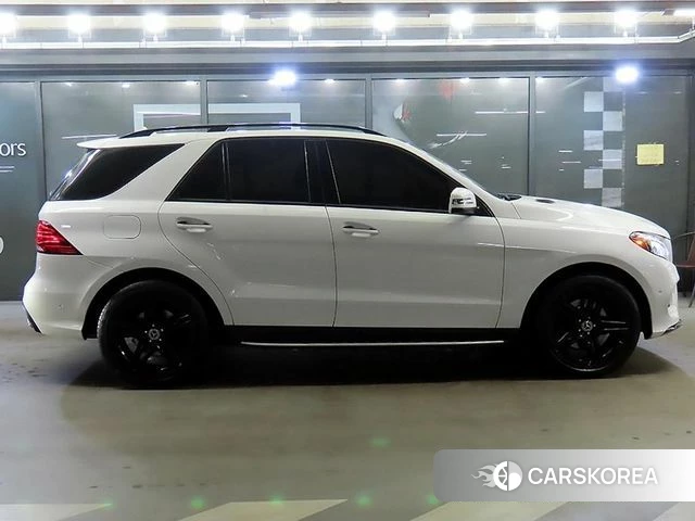 Mercedes-Benz GLE - Class W166 id 3845979 из Кореи 13
