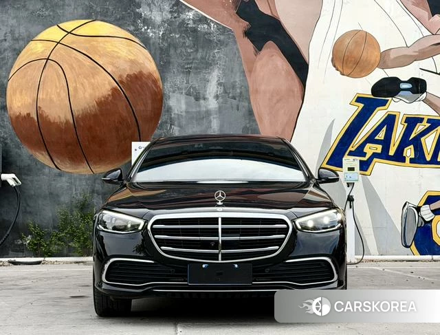 Mercedes-Benz S-class 2023 Черный из Китая, фото 6