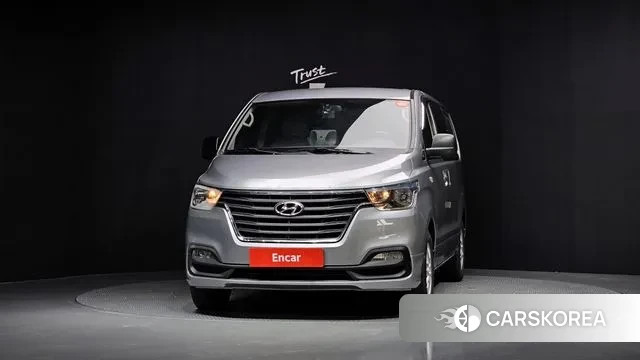 Hyundai The New Grand Starex id 3034346 из Кореи 13