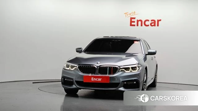 BMW 5 Series (G30) id 4531046 из Кореи 23